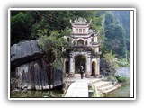 Viet_TamCoc_Enter_Chinas_L
