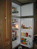 Nice big fridge and freezer - well for a mobile home that is.